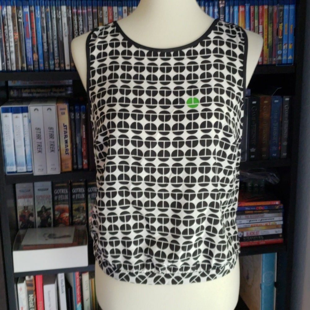 Trina turk printed sleeveless blouse